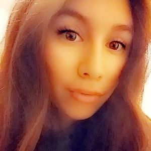 Meet your Posher, Tiffany